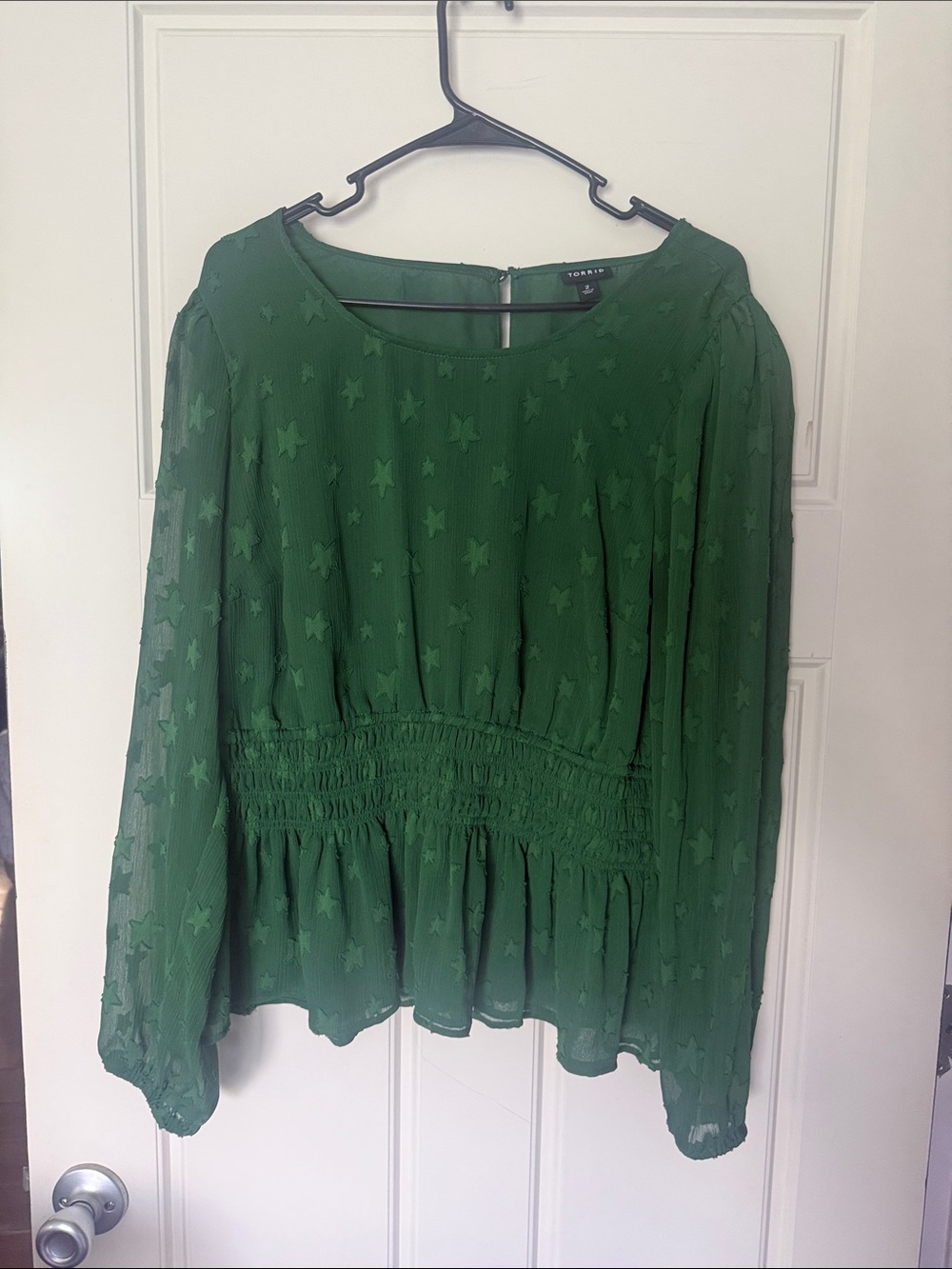 torrid Emerald Green Star-Textured Long Sleeve Peplum Blouse
